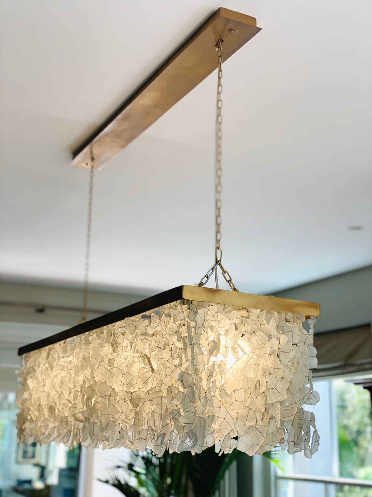 Lighting_Recycled_Glass_Linear_Chandelier_White_Brass