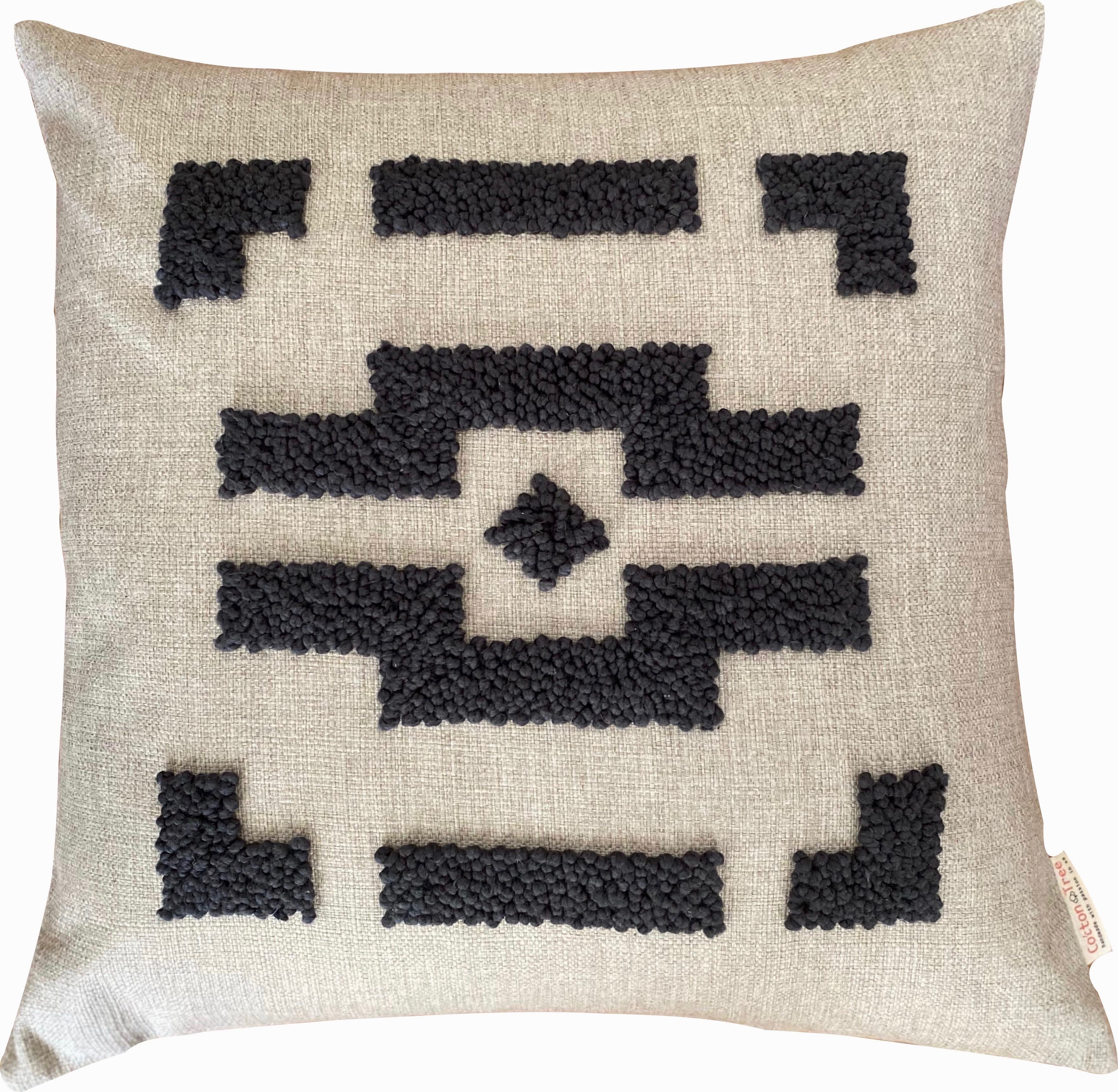 Scatter_Cushion_Punchneedle_African_Ndebele_Natural_Charcoal