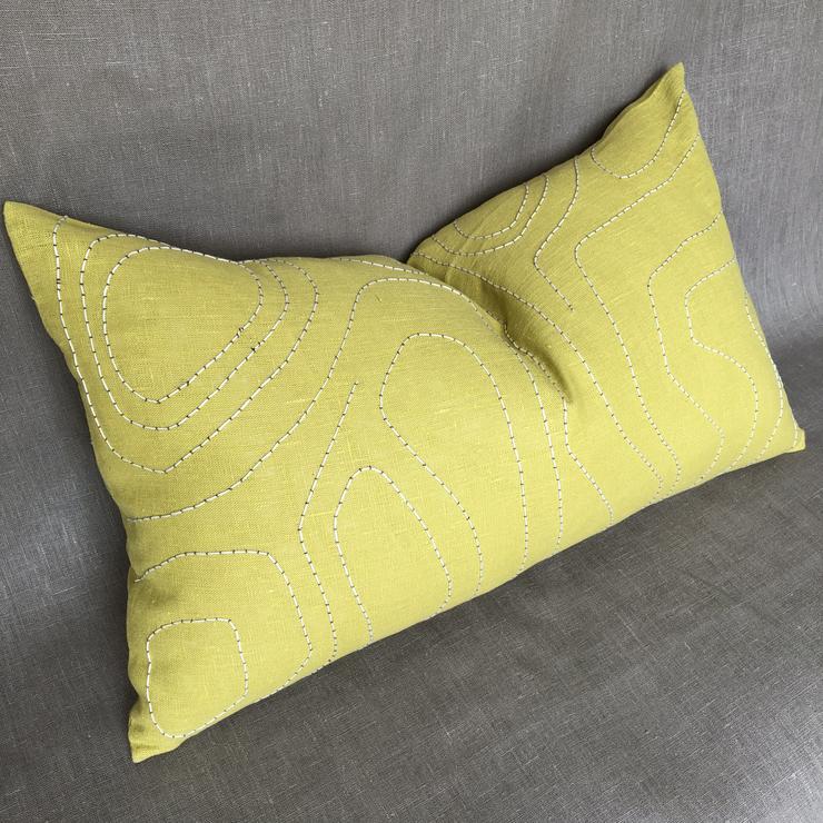 Scatter_Cushions_Embroidery_Lemon