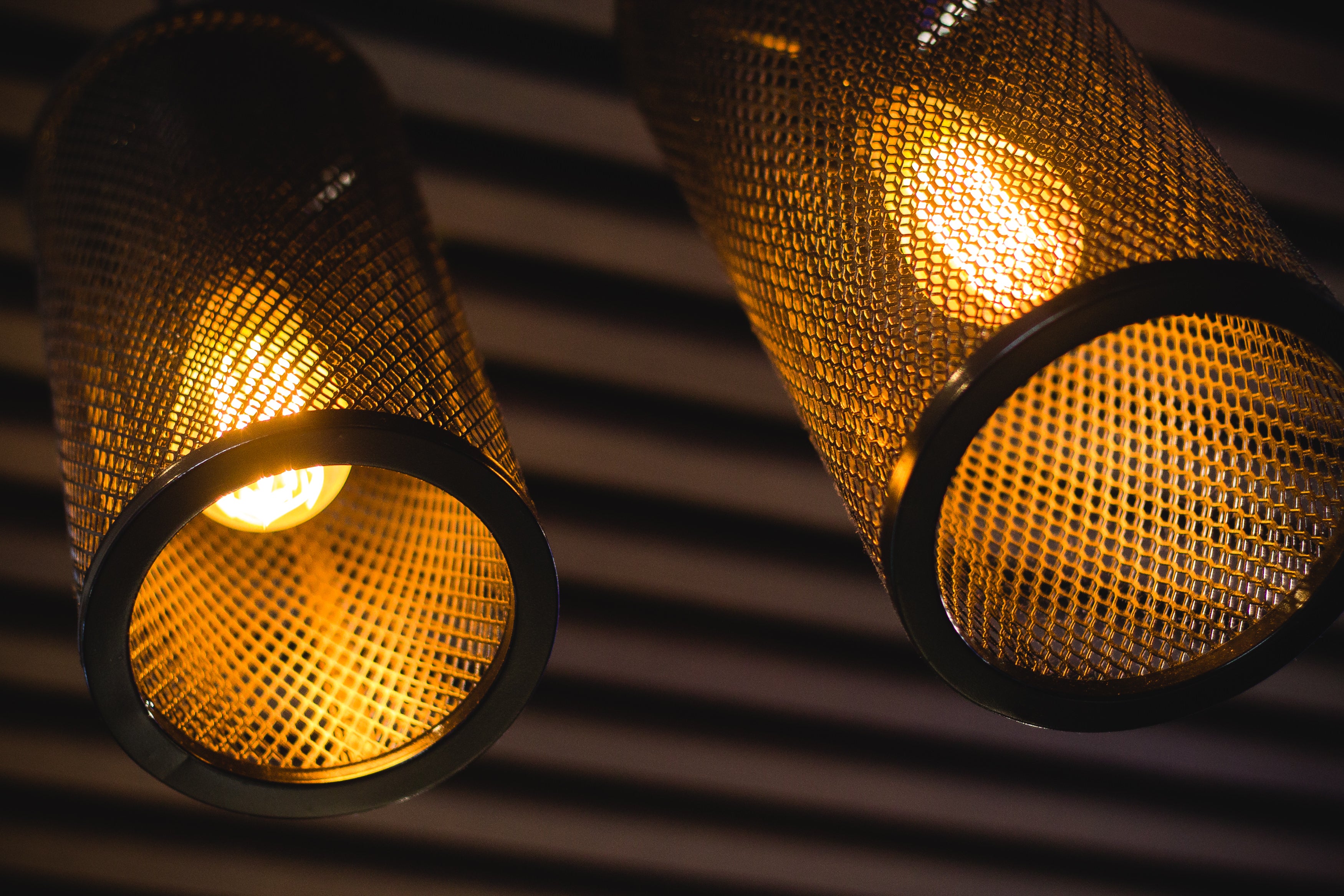 Lighting_Recycled_Truk_Pendant_Black