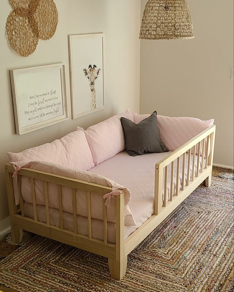 Nursery_Furniture_Daybed_Bed