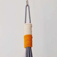Planters_Hanging_Macrame_Grey_Orange