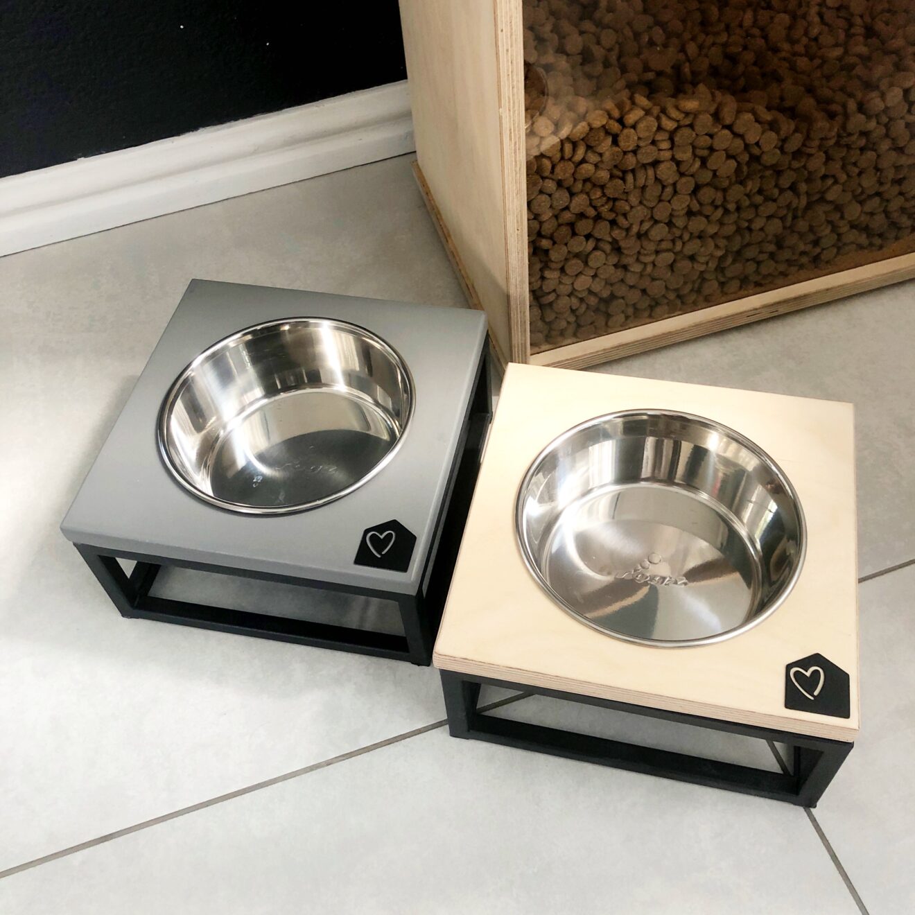 Pets_Furrykids_Dogs_Bowls_Raised