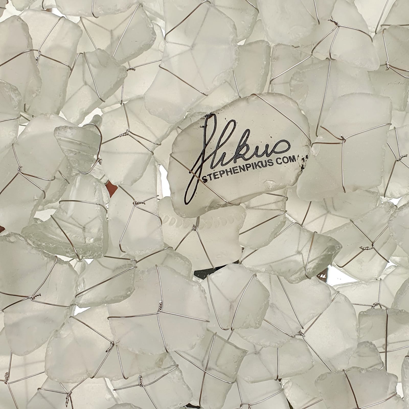 Lighting_Recycled_Glass_White_StainlessSteel