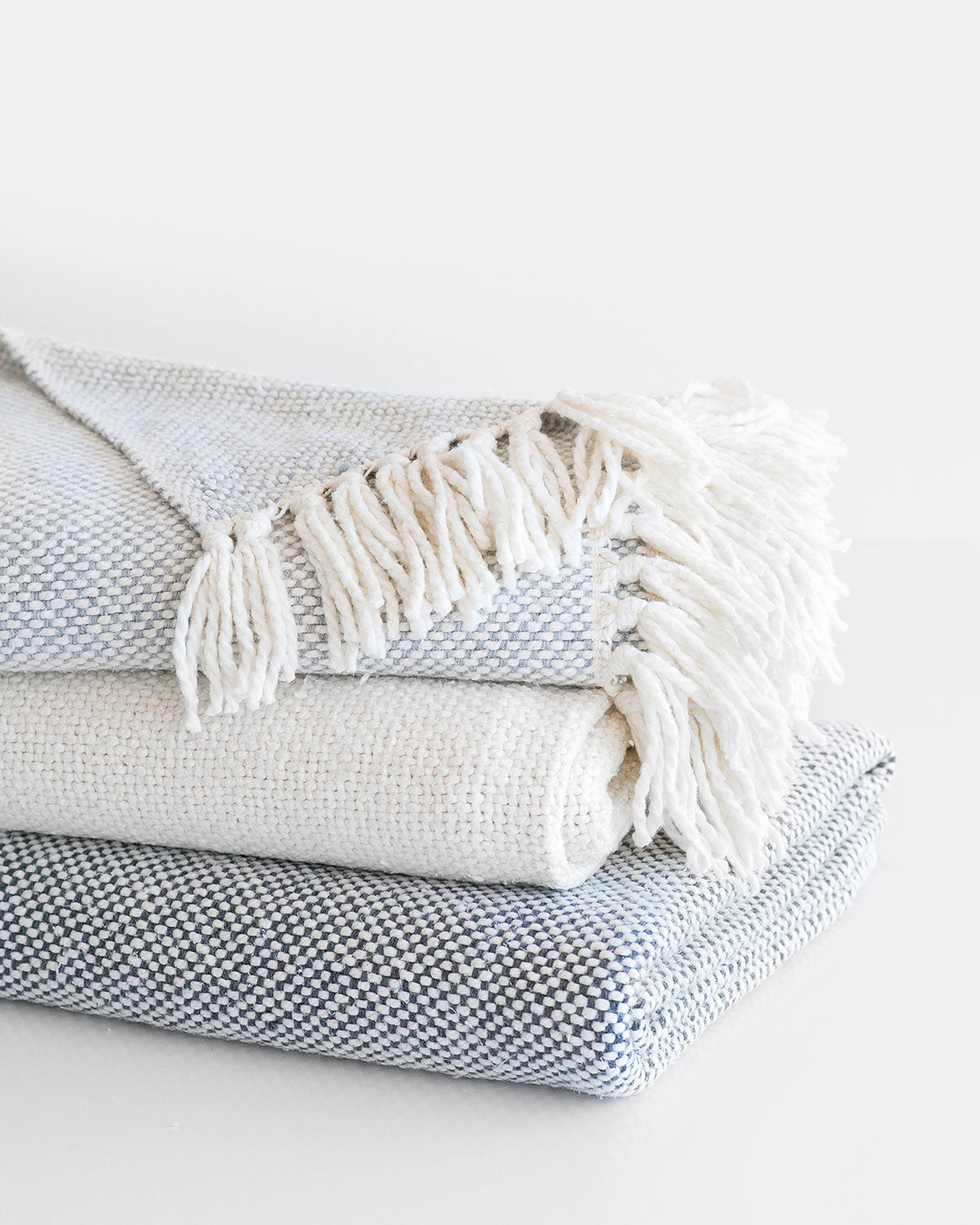 Throws_Handwoven_Cotton_Tassles