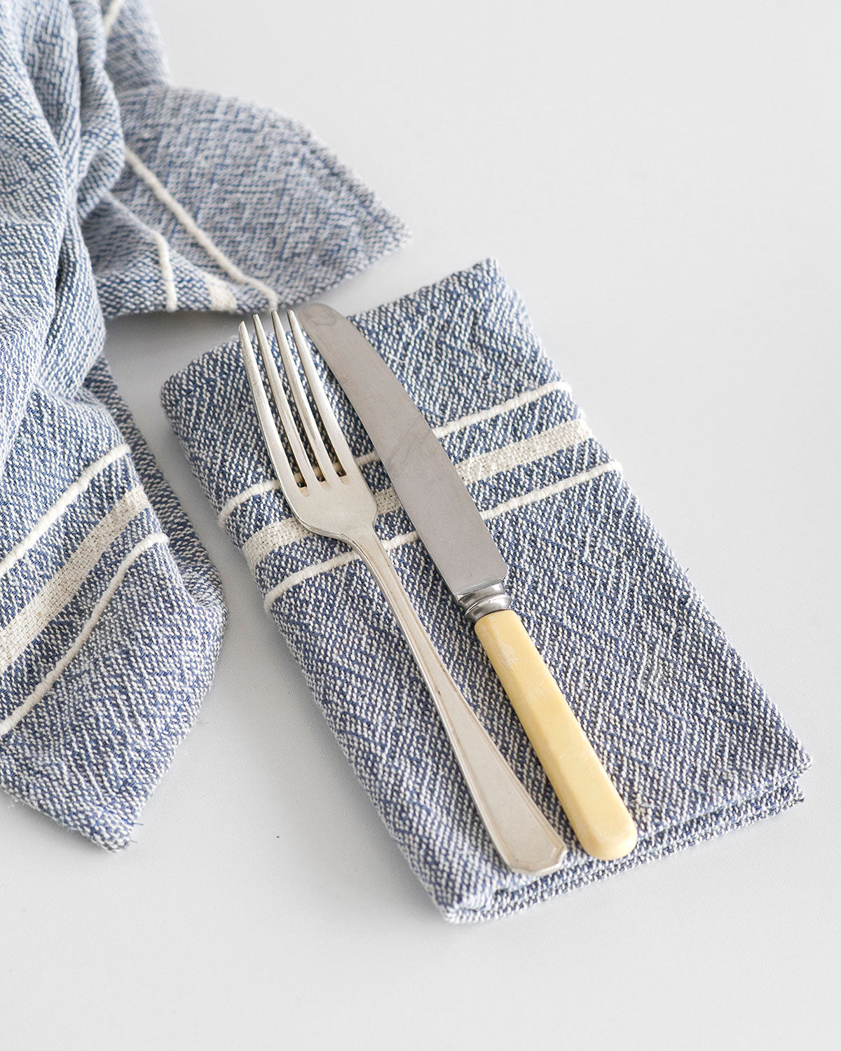 Towels_BathTowel_BeachTowel_Contemporary_Handwoven_Striped_Navy