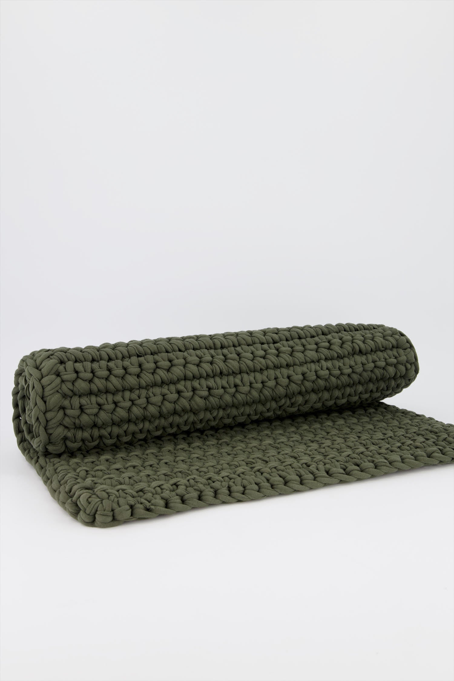 Bathmats_Crochet_Handmade_Empowerment_Olive
